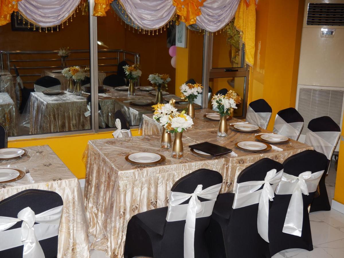 Marriot Metropolitan Hotel Douala Ngoại thất bức ảnh