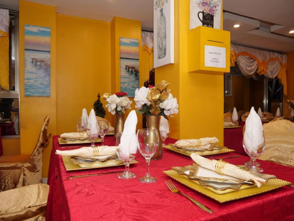 Marriot Metropolitan Hotel Douala Ngoại thất bức ảnh
