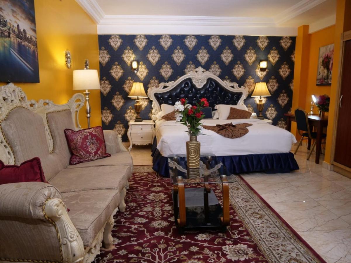 Marriot Metropolitan Hotel Douala Ngoại thất bức ảnh